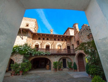 Castello di Strambinello - Gallery